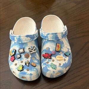Cloud Crocs Jibbitz Included